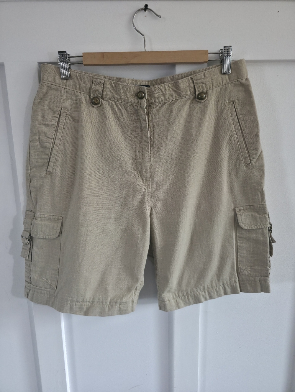 Le Grenier Beige Cargo Shorts High Rise Utility Style Size 13